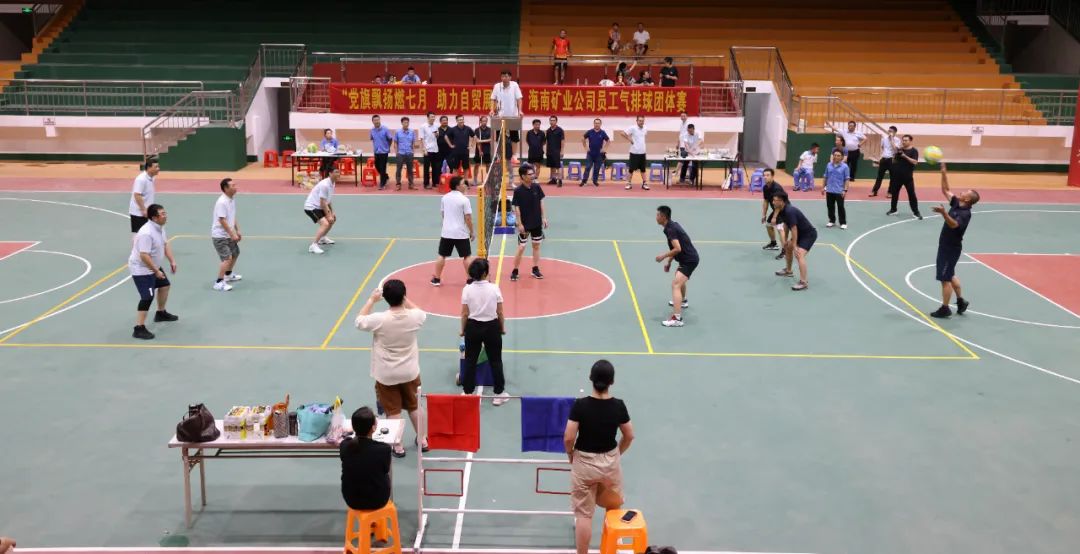 伟德国际victor1946员工气排球团体赛:伟德国际victor1946员工气排球团体赛圆满落幕